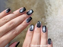 ブラソンネイル(Blossom nail)/黒マグネット