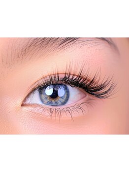 ボリュームのある目元にしたい