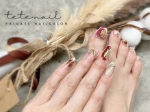 テテネイル(tete.nail)の雰囲気（ニュアンス系のハンド＆フットのお揃いネイル！パーツ/ミラー）