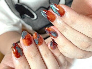 キャッツアイトーキョー 高円寺店(Cat's eyeTOKYO)の写真/指先にコンプレックスのある方も長さだしでお悩み解消★フォルムの綺麗な美しい指先に◎口コミ高評価!