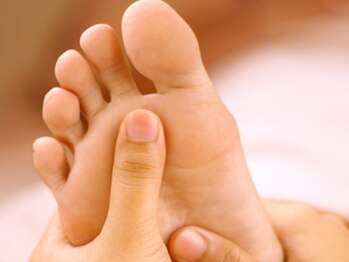 リラクゼーション 揉美安 新子安店/足裏コース30分 2500 (足湯つき)