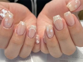 ガーリーネイル