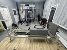 リフォーマーピラティスでインナーマッスルを活性化！