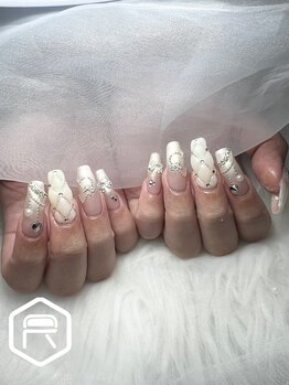 レディスペネイル メイニ 名駅東口(Redispe nail mei2)/長さ出し+持ち込みデザイン
