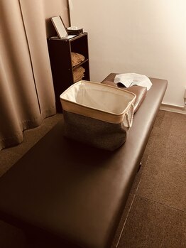 グイット 渋谷宮益坂口店(Goo-it!)/施術ルームは半個室です