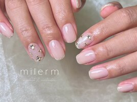 ワンポイントちりばめビジュー