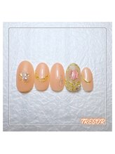 トレゾワ(TRESOR)/