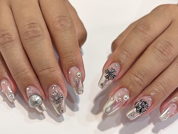 アリュール(Allure)/ミラーグラデーション