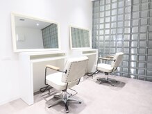 アムネダット サロン 新宿三丁目(amunedat salon)の雰囲気（新宿三丁目駅直結の好立地になります☆）