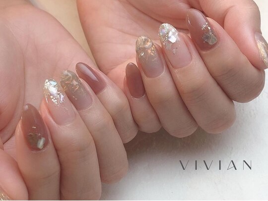 2025年冬】大人ニュアンスのネイルデザイン集｜人気順｜ホットペッパー  