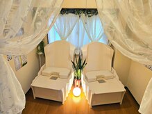 ヨサパーク ジジ(YOSA PARK ZiZi)の雰囲気（サロン内装）