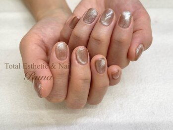 ルーナ(Runa)/大人気!マグネットネイル¥5830