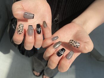 ロエン 北岡崎(ROEN)/レオパードネイル