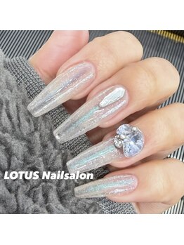 ロータス(LOTUS)の写真/爪が短い/折れた/長さがほしい…など何でもご相談ください♪ロングでもモチ抜群のネイルは"LOTUS"にお任せ!