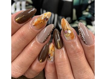 ネイルサロン アンド スクール アールジェイビー(Nailsalon&School Rjb)/おまかせ☆ニュアンスネイル