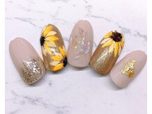 ジュアール(JuAR)/ひまわりネイル
