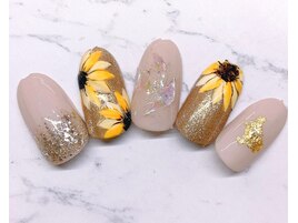 ひまわりネイル