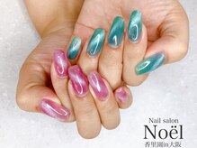 ノエル(Noel)/鮮やかマグネットネイル