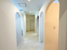 ネイルサロン アリイ(Alii)の雰囲気（北関東最多席数６席完備ゆったり楽しめる個室★脱毛部屋も完備）