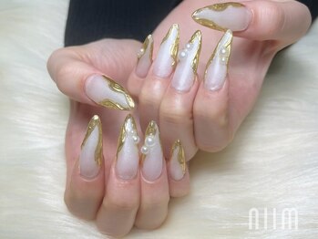 ニーム(niim)の写真/自然な長さ出しで指先を美しく…深爪の方にも◎最新のトレンドデザインはお任せください！