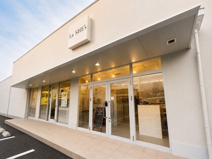 ラシーズ 加古川店(La SHE's)の写真