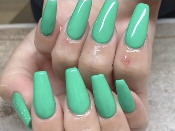Neon green nail
