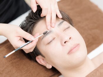 トワ 大宮(TOWA)/~ハリウッドブロウリフト~