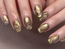 独自の配合で作るこだわりのオリジナルカラー。