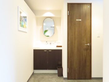 男前サロン/お手洗い