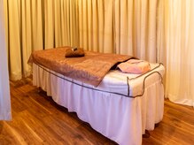 シャルール(CHALEUR)の雰囲気（枚方/東香里＊イメージの異なる半個室を2室をご用意しています）