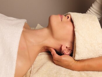 プルメリア(Plumeria)/慢性首肩こり解消