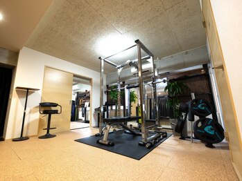 ダズリンジム 淵野辺(DAZZLING GYM)/～サロン店内～