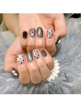 プリティ(Pretty)/定額マグネットドットネイル