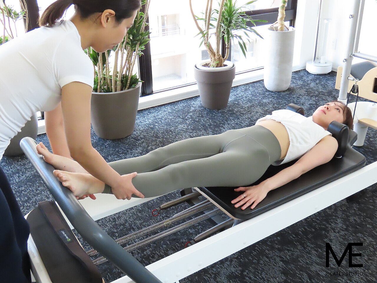 ヨガ・ピラティス Mieee Pilates Mee上本町店｜少人数制・パーソナルマシンピラティス