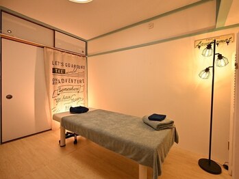 ボディケア マッサージ×ソフト整体の写真/【身体を芯から温める】よもぎの香りに包まれてリフレッシュ＊ソフト整体との相乗効果で、軽やかな身体へ