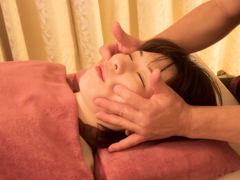 ナゴミゴッド(Nagomi GOD)/小顔マッサージ★