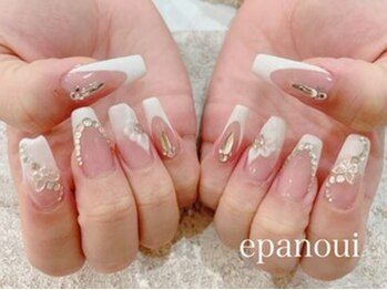 エパヌイ(epanoui)の写真/スカルプ技術に定評あり！絶妙なフォルムで魅せる理想の指先へ。ベテラン技術者による高クオリティな施術を
