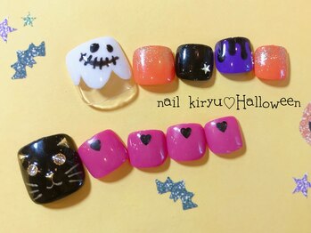 アイラッシュ キリュウ(Eye Lush Kiryu)/ハロウィンフットネイル♪