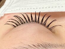 ラシク ベル(Lashiku Belle)/長め束感