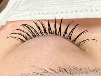 ラシク ベル(Lashiku Belle)/長め束感