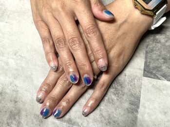 ジュリネイル(JULIE NAIL)/ベースクリア・2色ぬりかけ