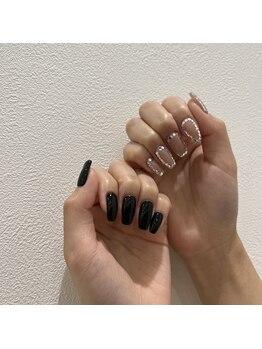 ネイルアンドアイラッシュ ヴィーナ フジグラン広島店(Vina)/ホロ囲みネイル