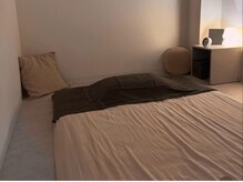 ヴヴ/リラックス施術ルーム1