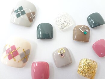 ネイルサロン クイール 小山店(NAIL SALON QUILL)/ワンカラー+アーガイル柄+ラメ