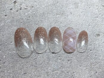 アミュレット(AMULET)/5月定額 4950円(税込)