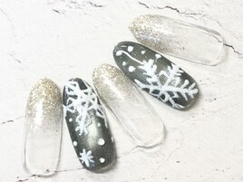 雪の結晶ネイル