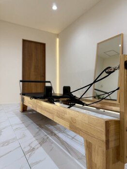 ボディサロン ラッキー(body salon lucky)の写真/あなた専用のプログラムで理想のボディラインへ！仕事帰りにも通いやすい！完全予約制のプライベート空間♪