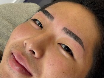 アン(an.)/メンズ眉毛デザイン