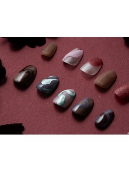 手描きアートが得意なサロン