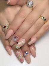 アラマンダ ネイル(Allamanda Nail)